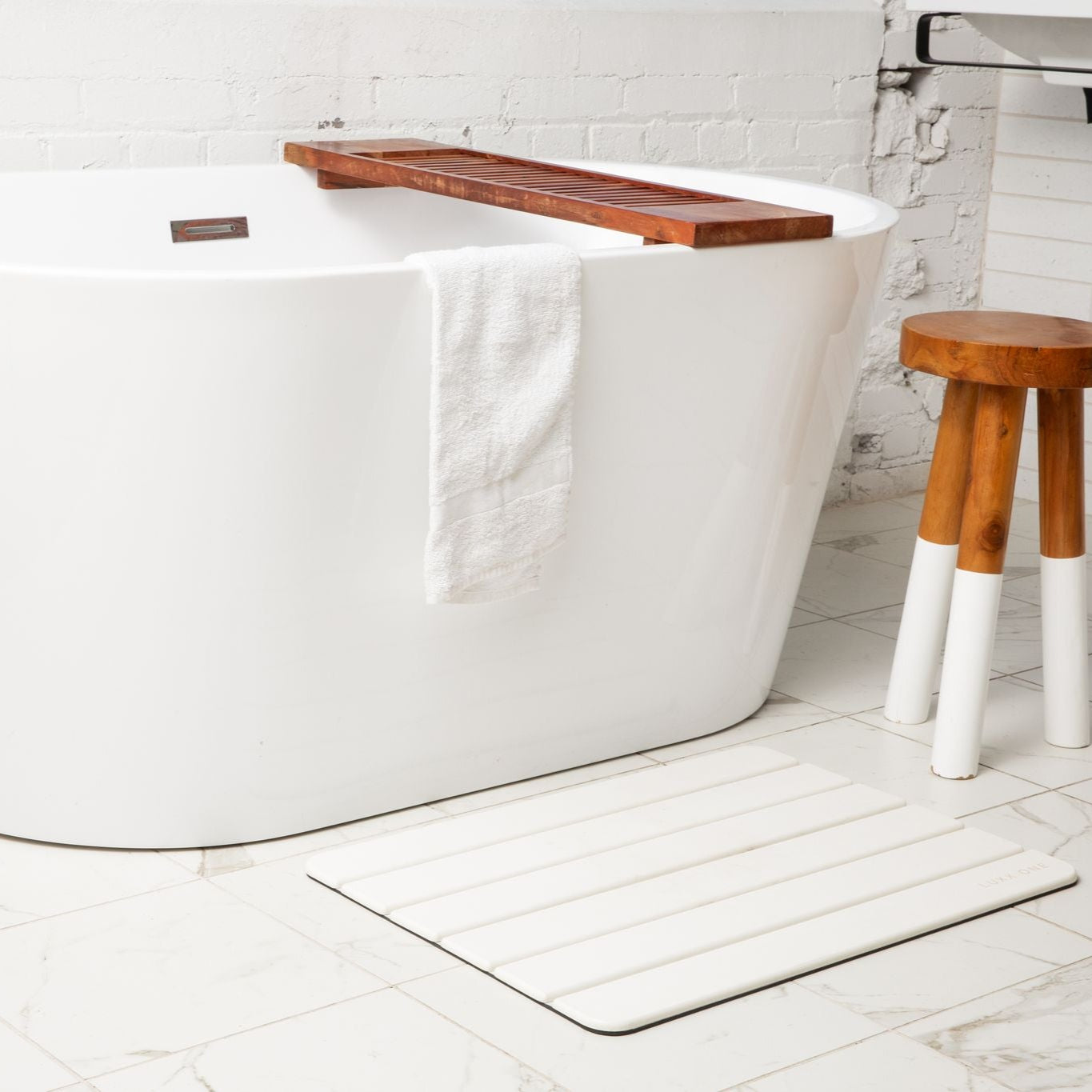 LUXX ONE™ Stone Mat